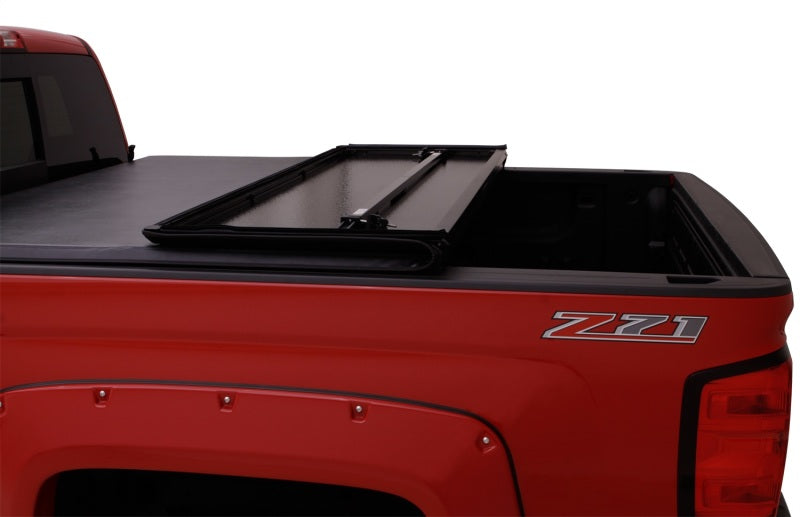 Lund 99-17 Ford F-250 Super Duty Styleside (8ft. Bed) Hard Fold Tonneau Cover - Black